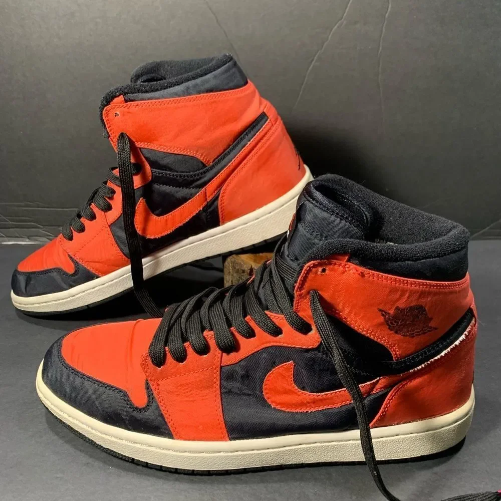 Nike Air Jordan 1 High Men Red Black Sneakers Shoe Size- 9.5
